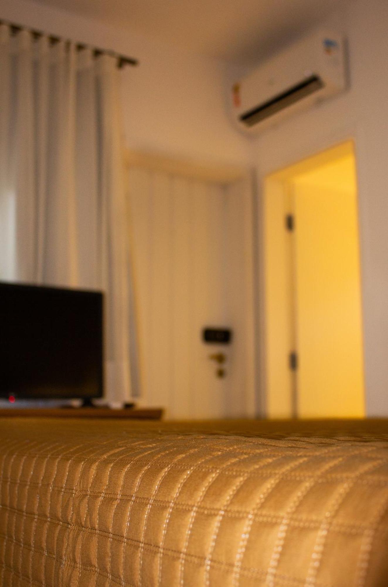 Casa Hotel Sahy Барра-ду-Саи Экстерьер фото