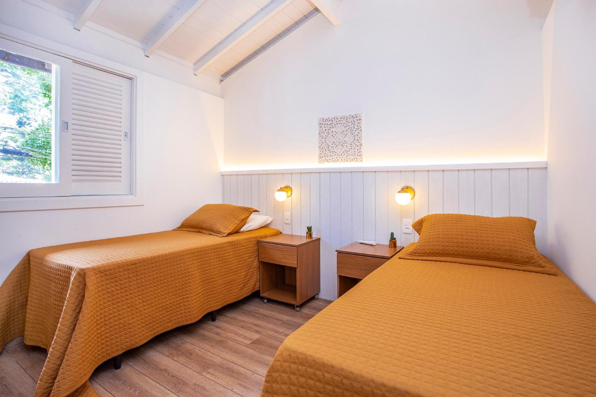 Casa Hotel Sahy Барра-ду-Саи Экстерьер фото
